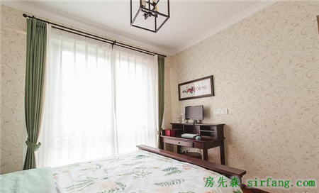 賣了原本的小屋置辦了現(xiàn)在這套三居，發(fā)揮女漢子的本性