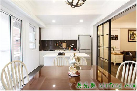 姑姑要結(jié)婚了帶我去參觀她的婚房 一進門真讓我垂涎欲滴呀