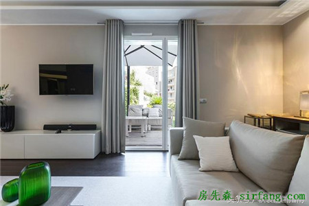 買(mǎi)了套拎包入住的精裝房，發(fā)出來(lái)讓各位看官品鑒指導(dǎo)！