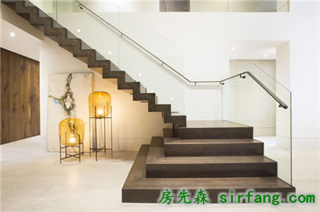 12圖復式家 現(xiàn)代簡之藝術(shù)格調(diào)