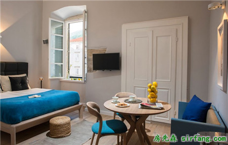 小宅子里的舒适浪漫——克罗地亚现代复式住宅设计