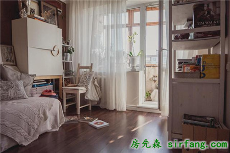 戰(zhàn)斗民族的家，俄羅斯妹子大戰(zhàn)45平米小戶型！