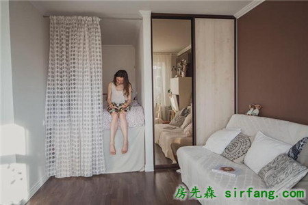戰(zhàn)斗民族的家，俄羅斯妹子大戰(zhàn)45平米小戶型！