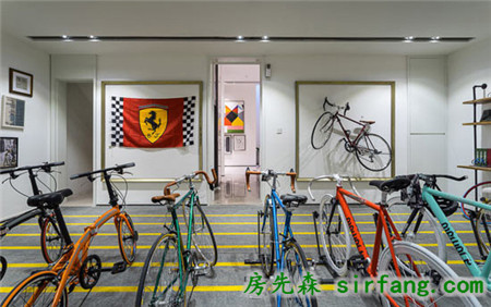 18萬改造出藝術(shù)范兒 兩百平復(fù)式空間