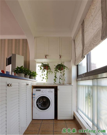 家里如果有这样的洗衣房，我愿意天天洗袜子！漂亮又实用！