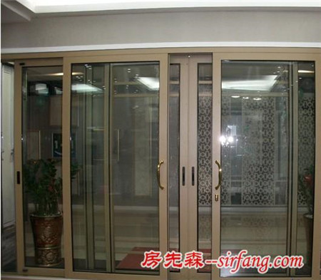 铝合金玻璃门价格  铝合金玻璃门如何选购