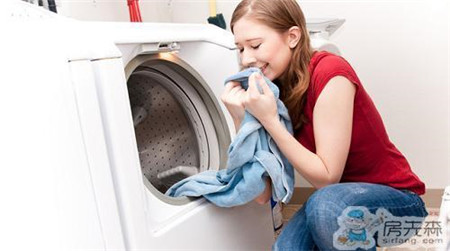 笨女人才说机洗衣服不干净，只要加点它