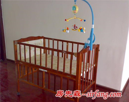 好孩子婴儿床安装图和安装方法