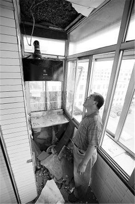 阳台装修不能太任性，装修前一定要知道这个，关乎全家安危