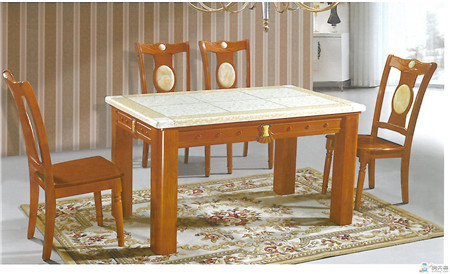 实木餐桌椅价格  实木餐桌椅的优点